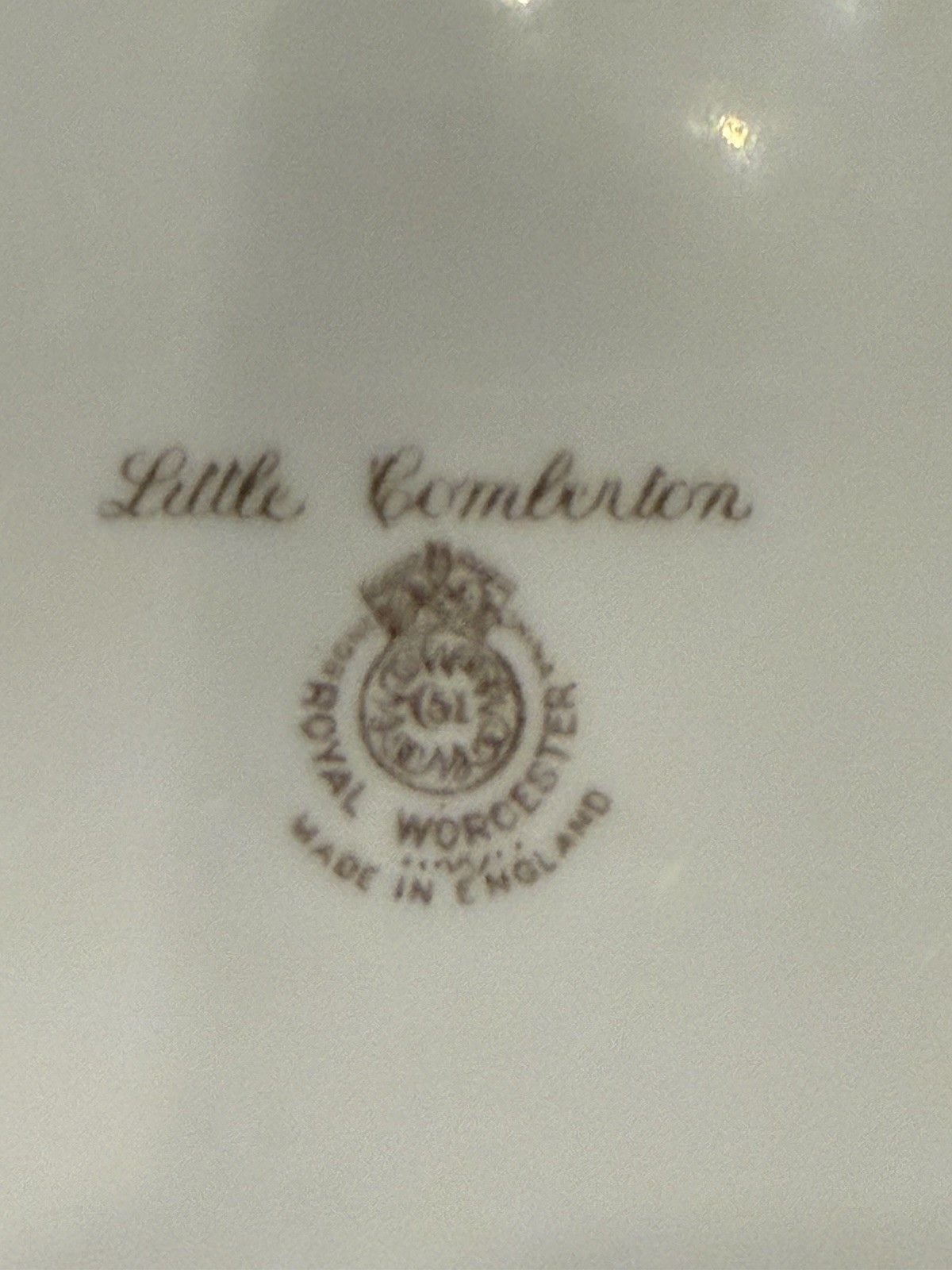 Royal Worcester 1950 Little Comberton Serving Bowl Signed J Smith Pristine 10⅝”