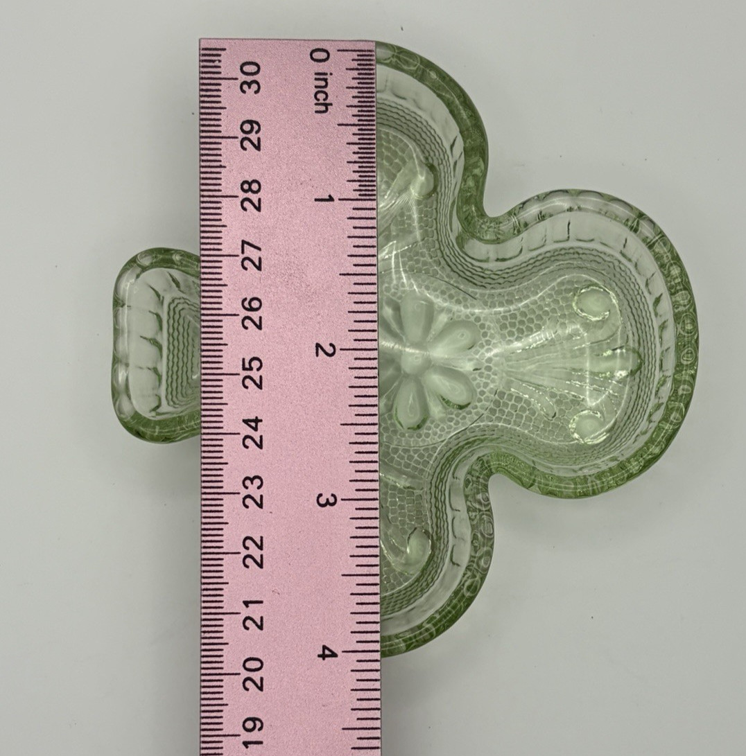 Vintage Indiana Glass Tiara Trinket/Ring Dish In Club Suit Shape Clover Green