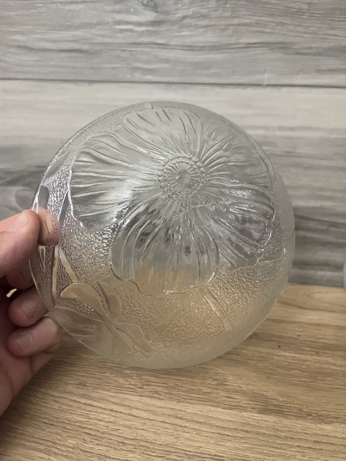 KIG Malaysia Clear Textured Glass Hibiscus Blossom Cereal/Salad Bowl Set Of 3