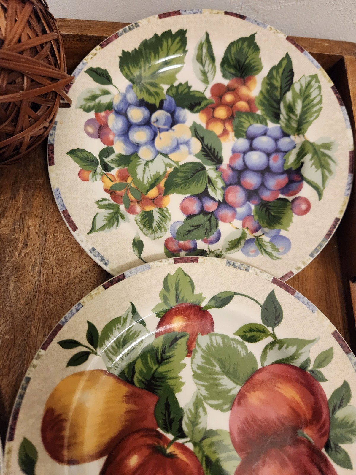 Sakura Sonoma Oneida Excell Stoneware Fruit Pattern 8⅛” Salad Plate Fruit Set/6