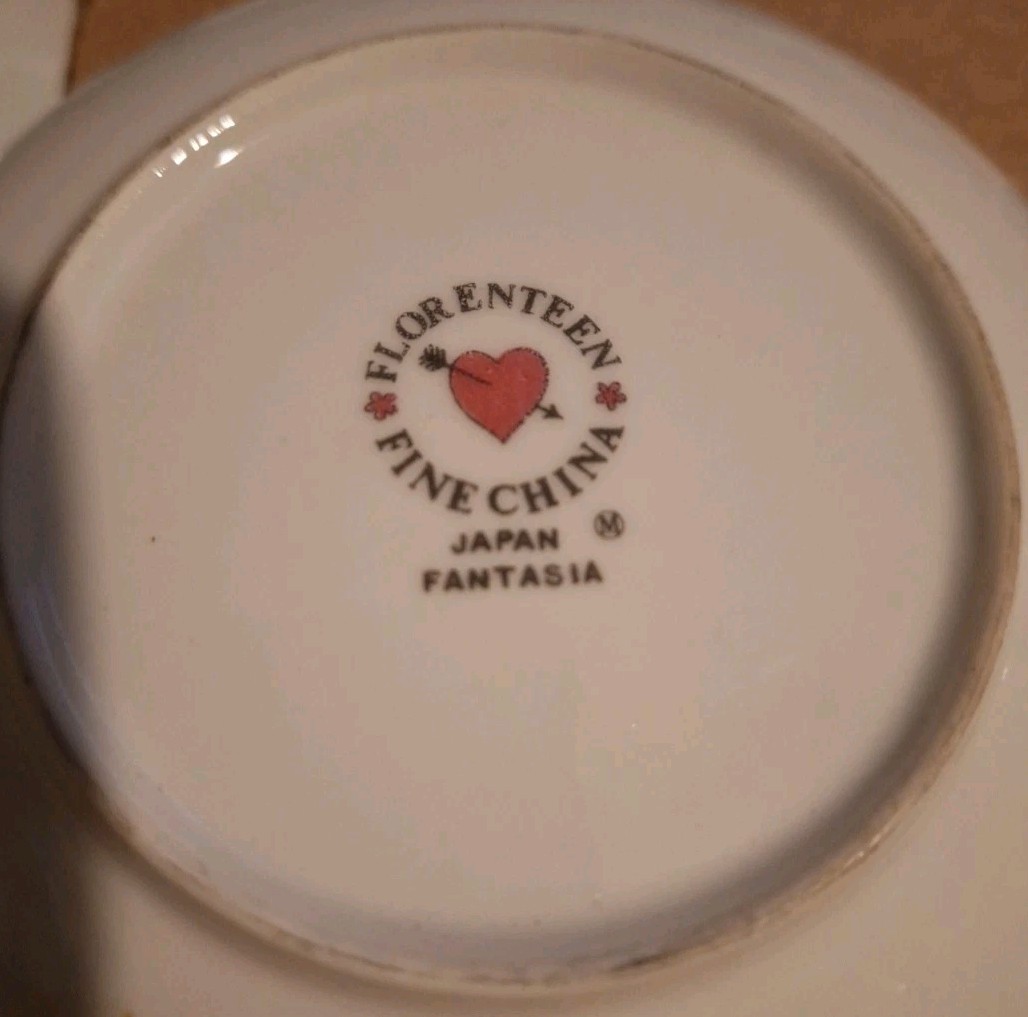 Florenteen Fine China Fantasia Japan Soup Bowls 5.5in & Saucers 6.5in Set of 4