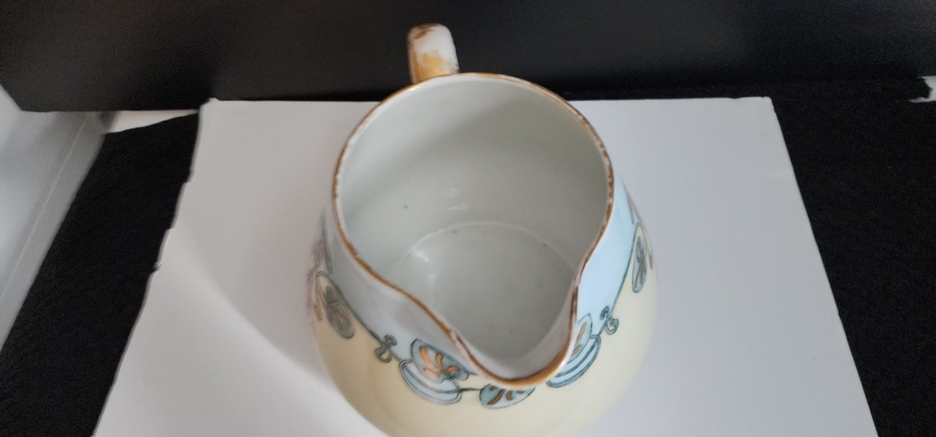 HAVILAND, FRANCE , ANTIQUE PITCHER GOLD TRIM WITH IVY/LILY DESIGN, Luster Inside