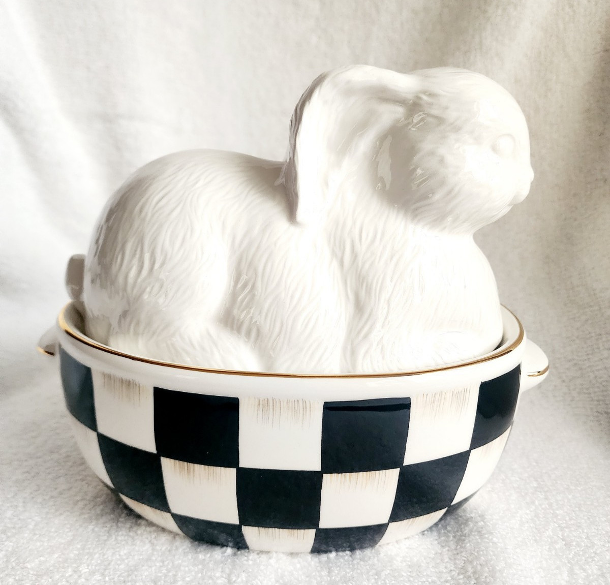 Mackenzie Childs White Rabbit Ceramic Lidded Dish Courtly Check NEW! *OPEN BOX*