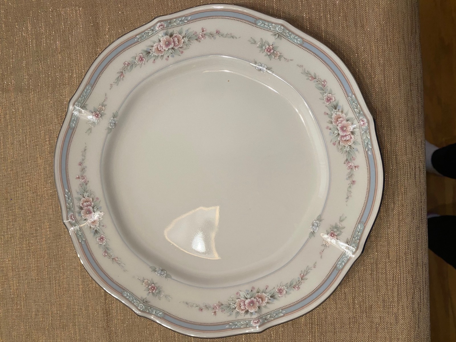 Noritake China Rothschild 7293 Porcelain 5 PC Dinnerware Set Excellent (Have 8)
