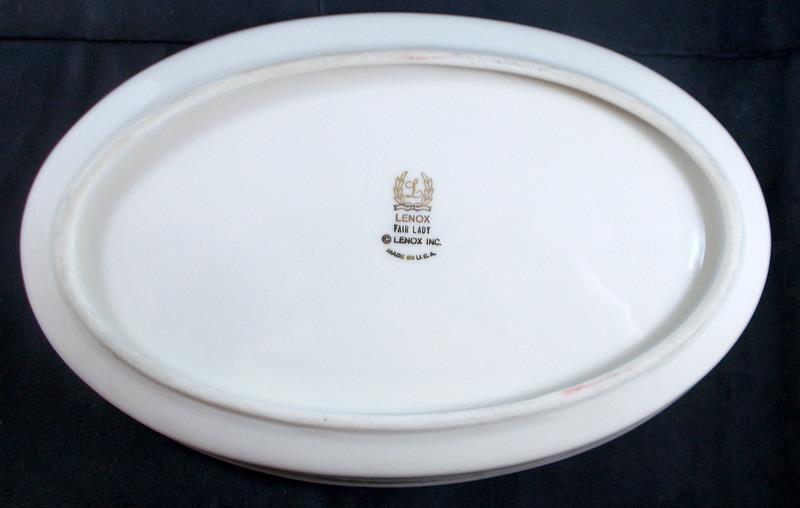 Lenox FAIR LADY Oval Vegetable Bowl 10.25 Inch Cream Background GREAT CONDITION