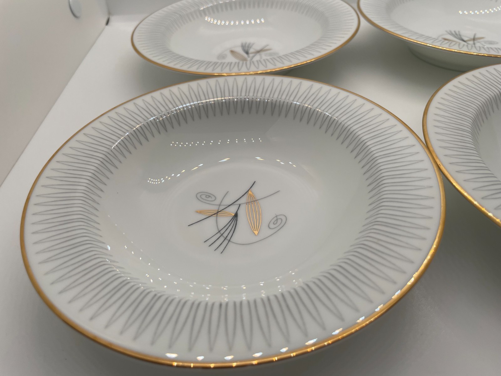 Noritake “Clinton” 6 Inch Rimmed Fruit Bowl Set of 4 Great