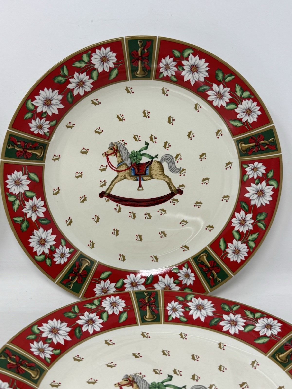 Charlton Hall by Kobe Classic Traditions Dessert/Salad Plates Set Of 4 – 7 3/4”