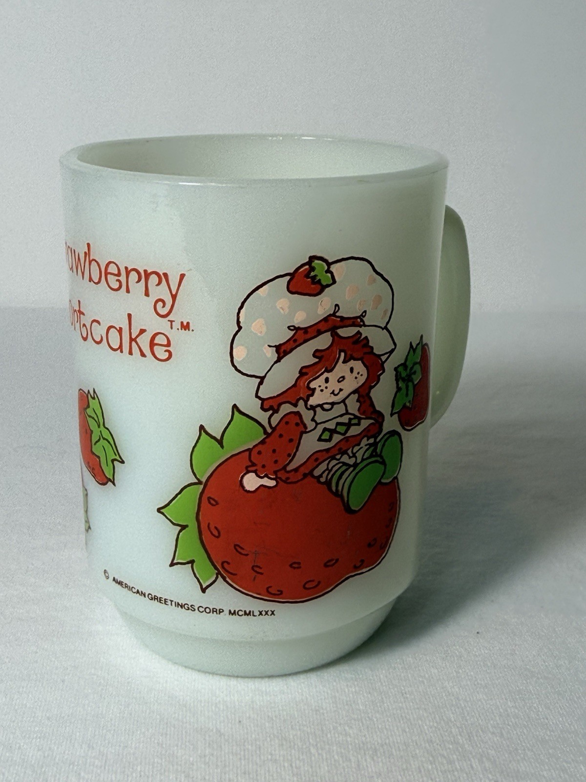 Vintage 1980 Strawberry Shortcake Milk Glass Mug Fire-King Anchor Hocking EUC