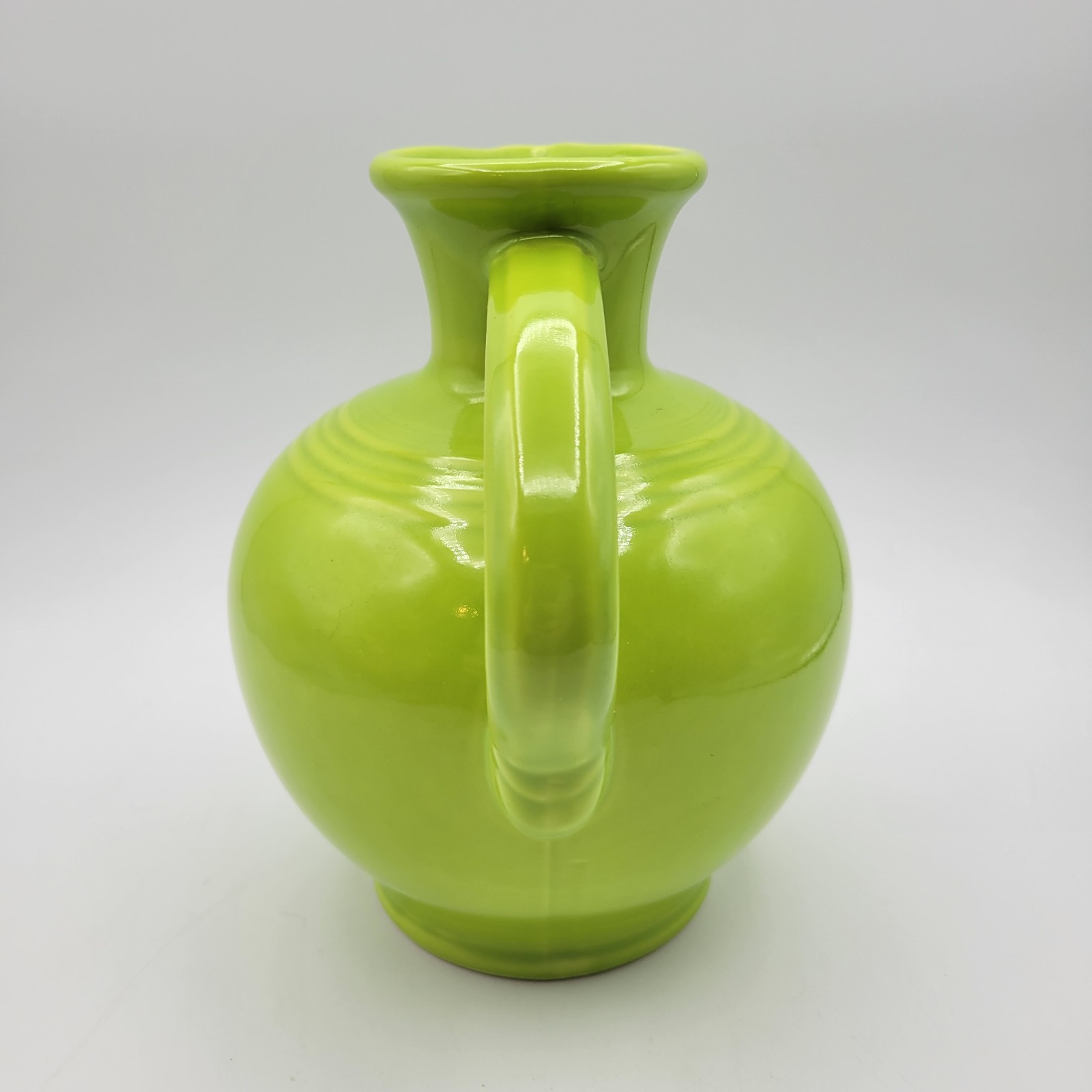 FIESTA Chartreuse Handled Carafe Pitcher 60 oz. HOMER LAUGHLIN 1997-1999