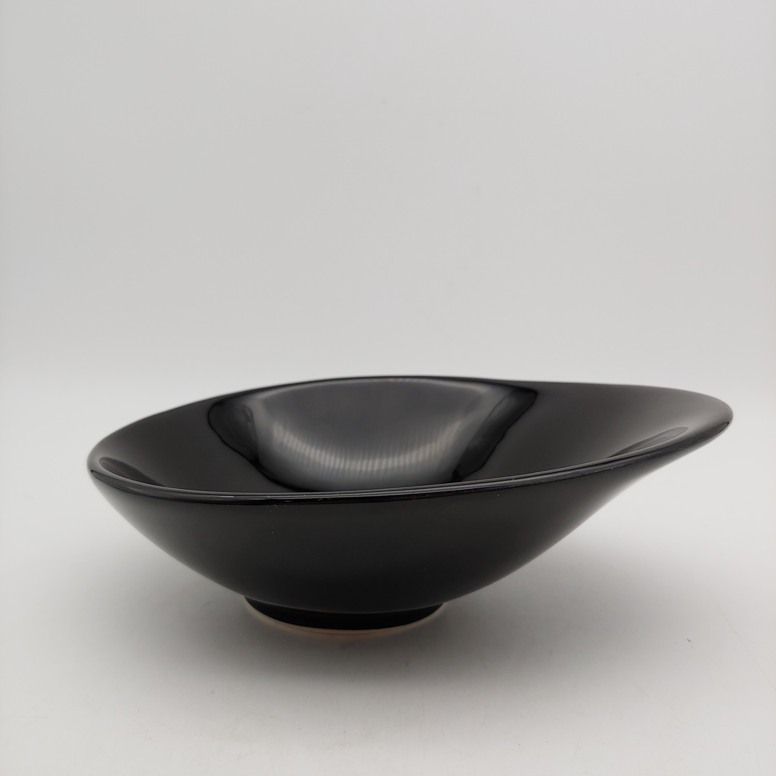 Mikasa UFO Black Dessert Bowl Set of 8 – 7″ Karim Rashid KRB01 Asymmetrical