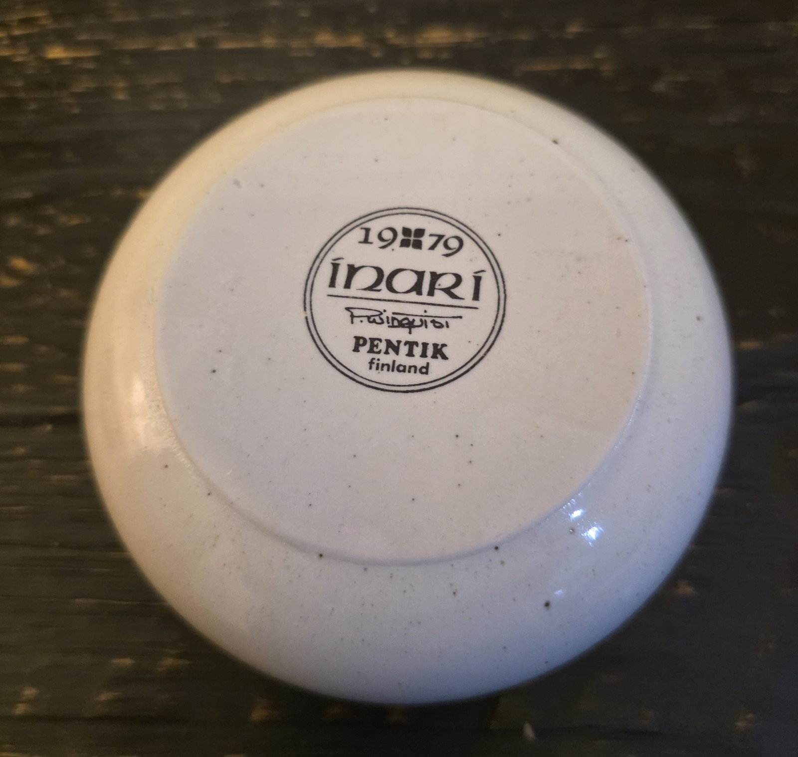 Peter Winquist Inari Pentik Original Grey Ceramic Bowl Finland Scandinavian 1979