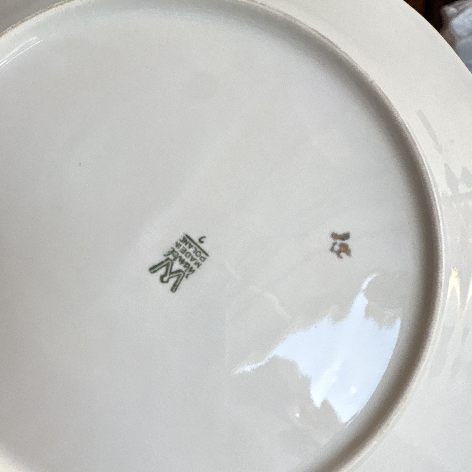 Wawel Floral Porcelain Dinner Plates White Pink Green Gold Trim Made in Poland
