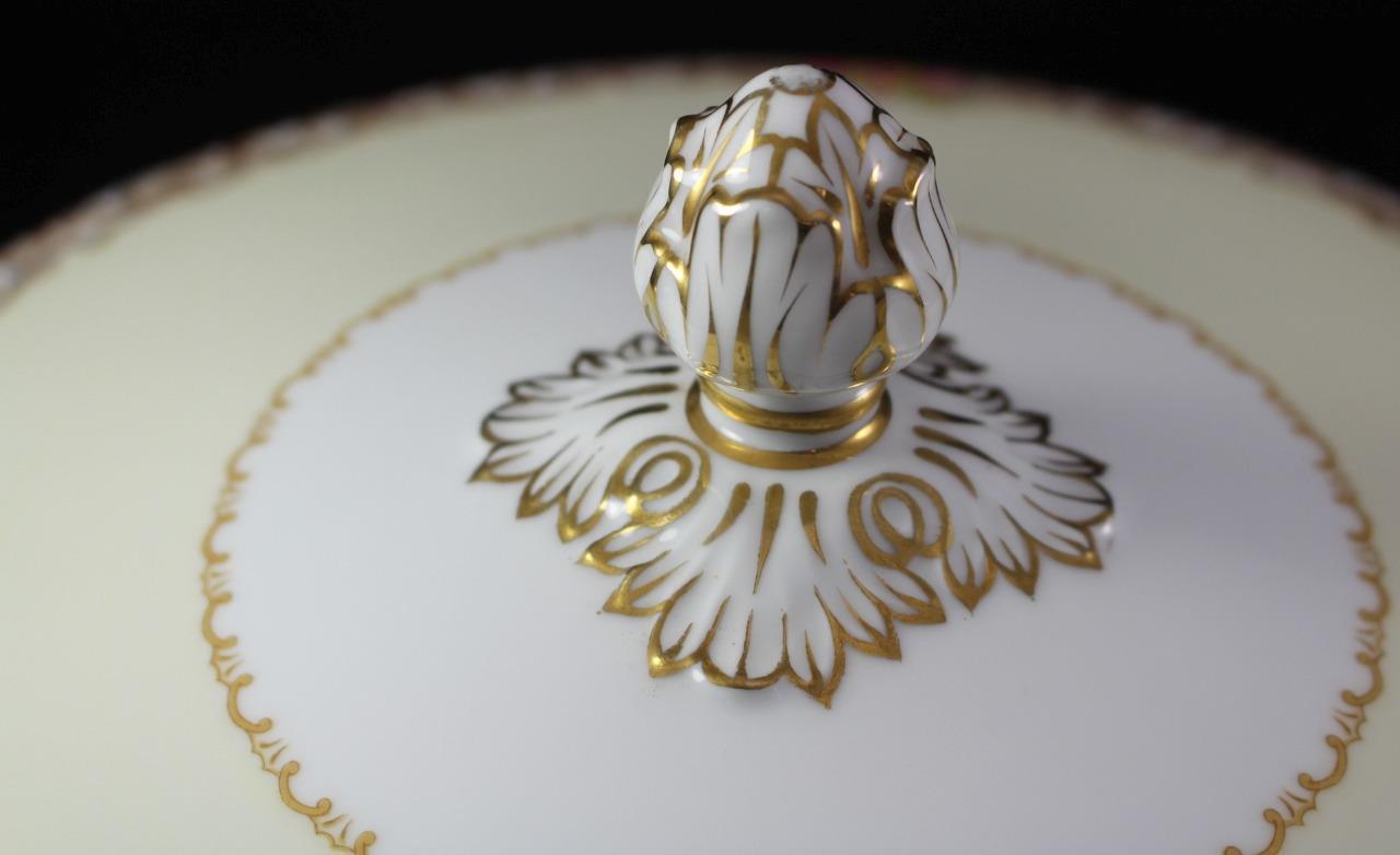 Noritake HARMONY GOLD TRIM Round Covered Vegetable Bowl 3906 GREAT CONDITION