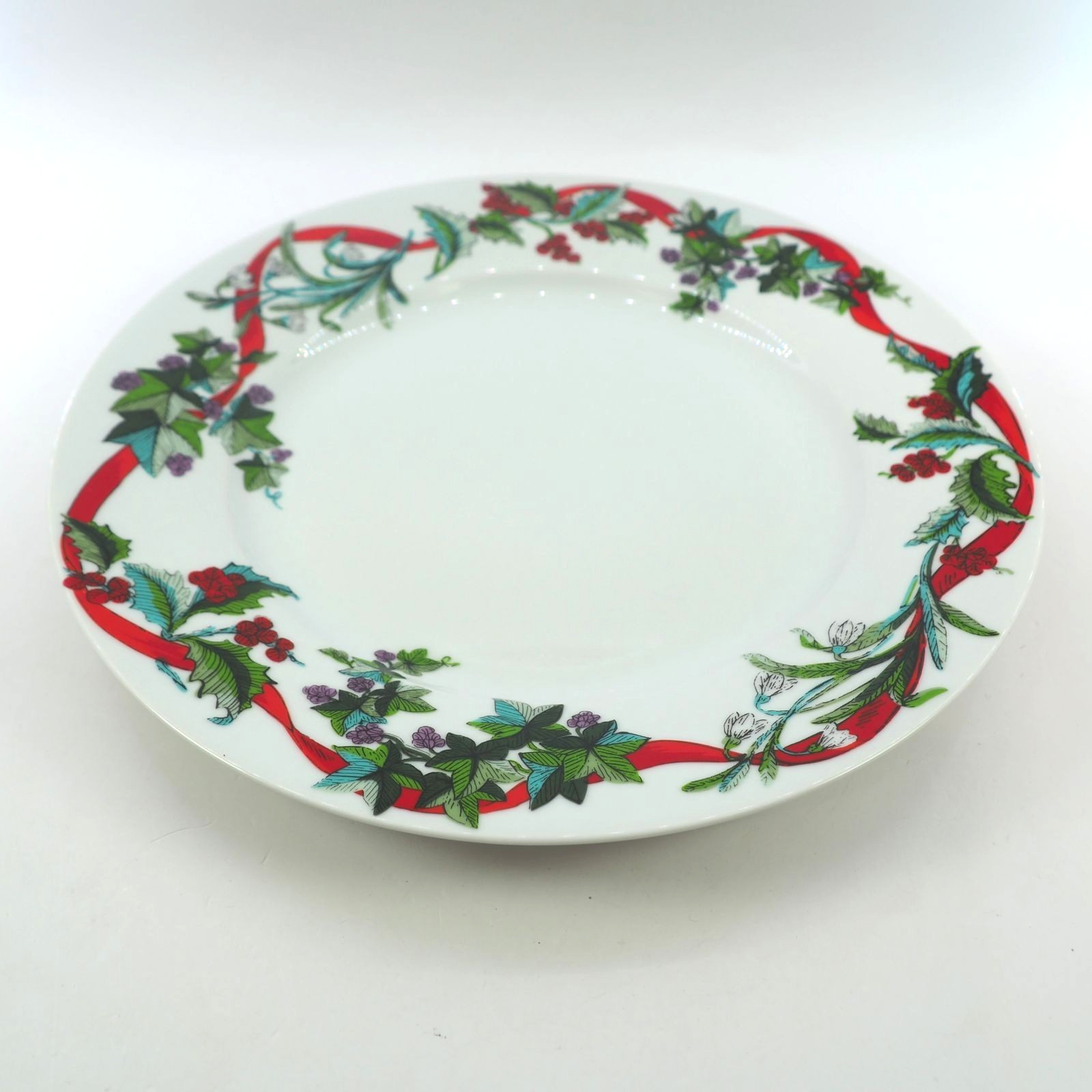 Holiday Garden Dinner Plate Martha Stewart Macy’s 11.25 in Brylane Home