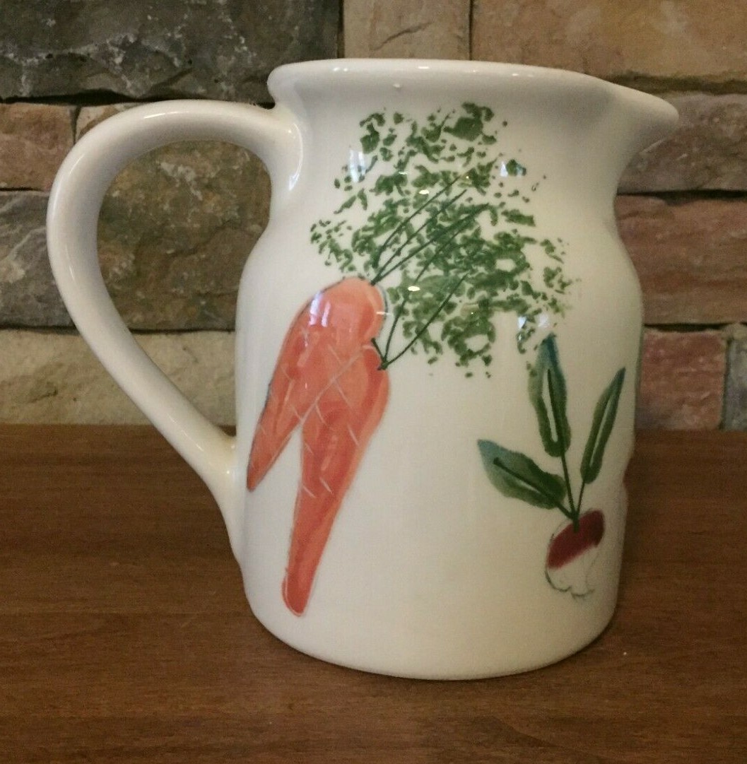 Hartstone Pottery~Farmers Market~32oz~1 Qt~Small Pitcher