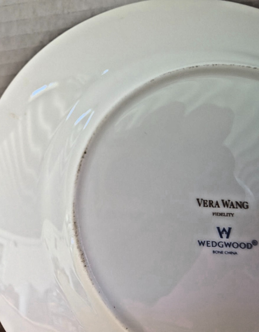 Vera Wang Fidelity Wedgwood Salad Lunch Plate Bone China Platinum Trim Vintage