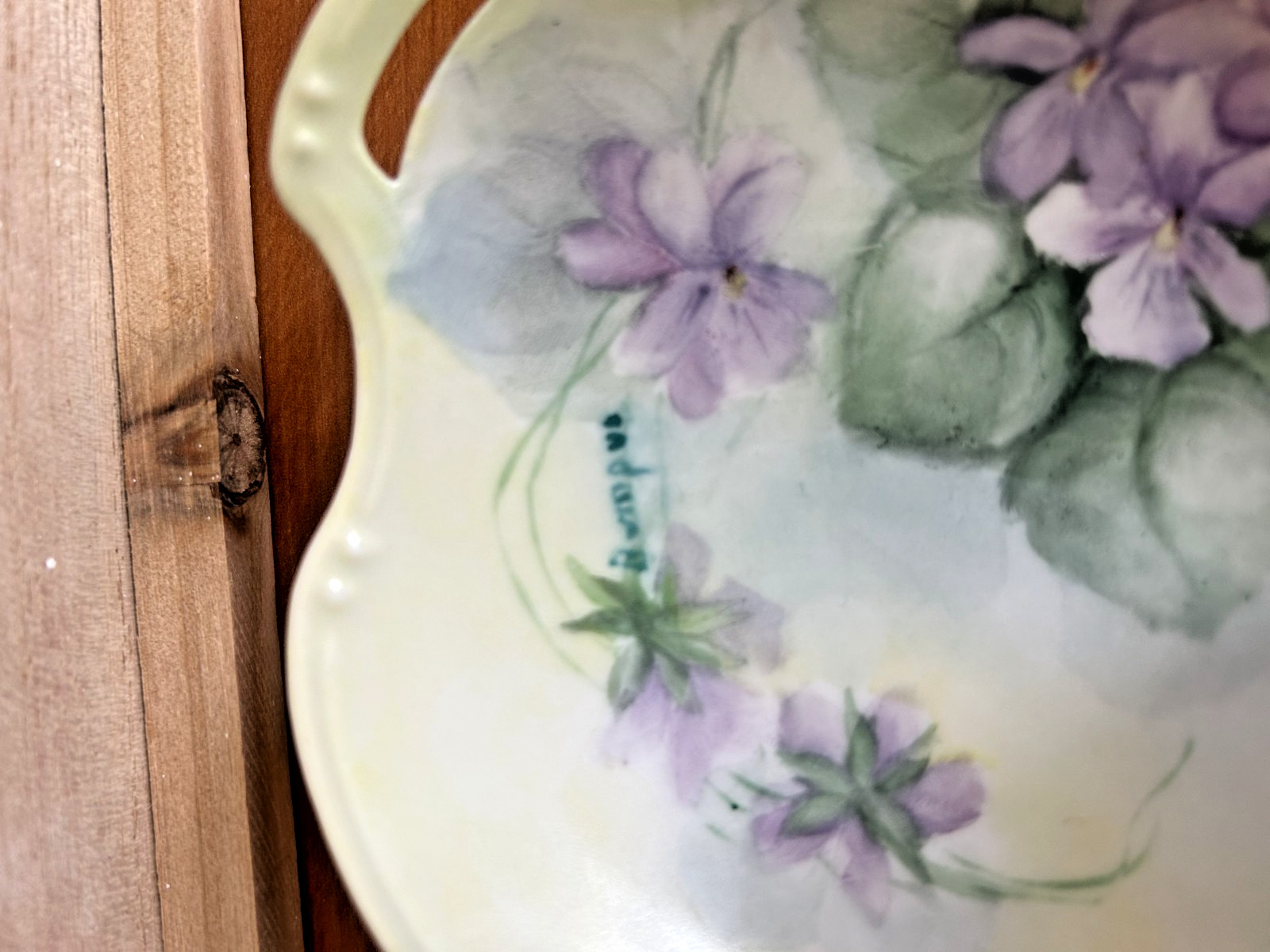 Lot of 7 Vintage Floral Variety Cottage Core Wall Plates & Small Decor Items