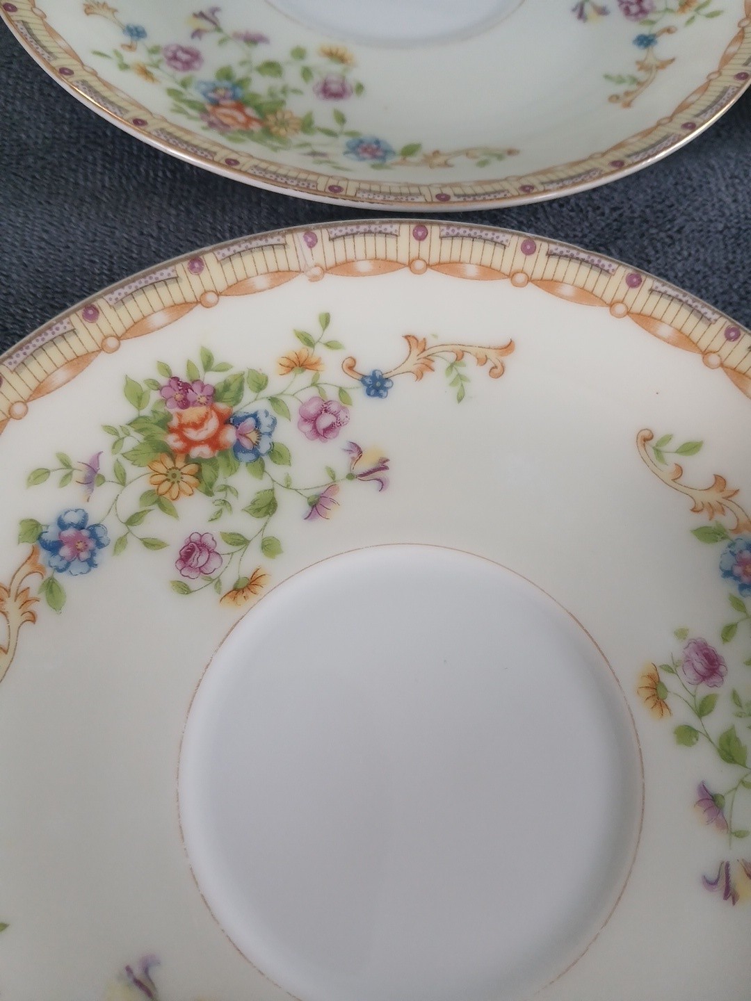 Set Of 4 Teacups & Saucers National China Japan Patricia Floral