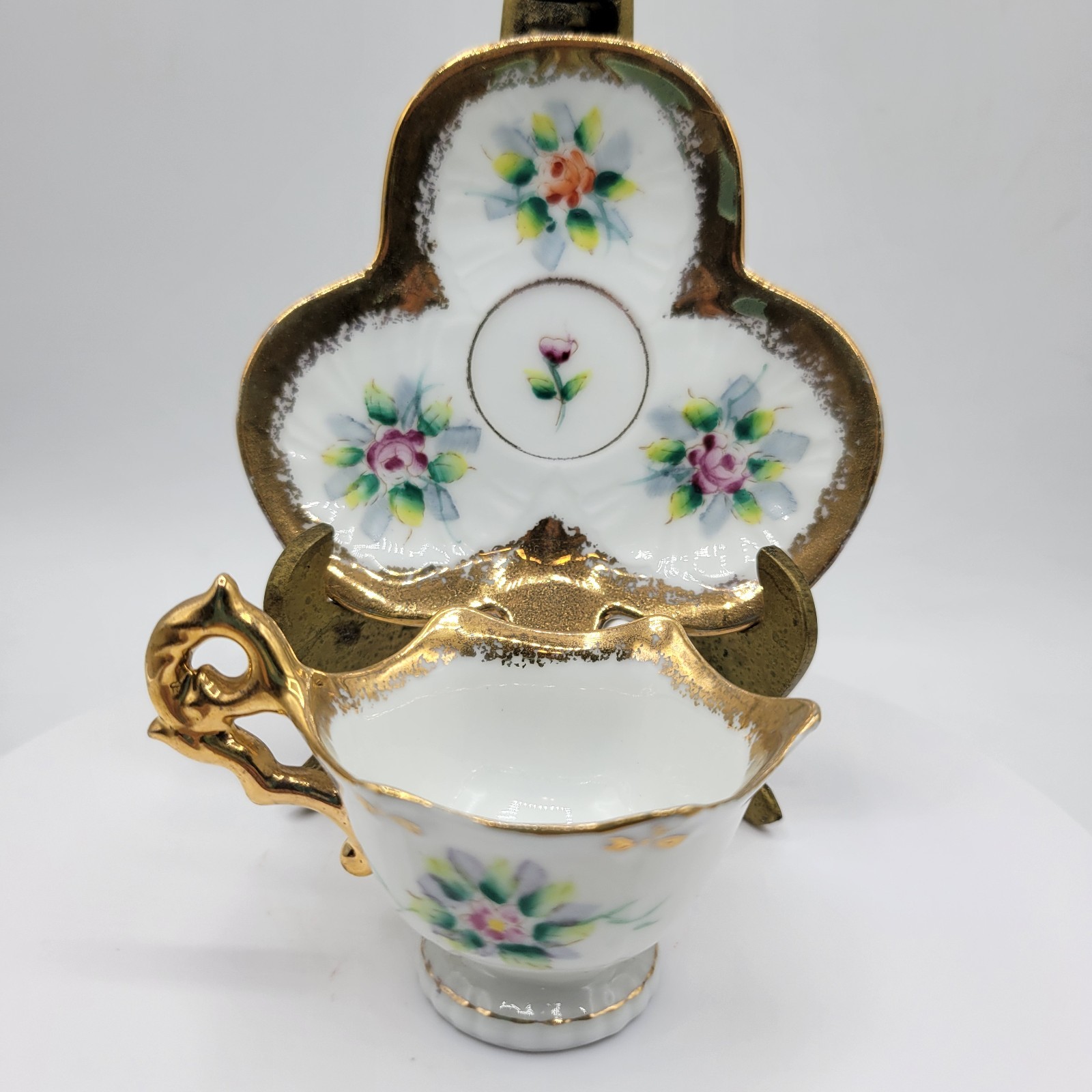 Vintage Made in Occupied Japan Porcelain Tea Cup & Saucer Flowers & 24KGold Trim