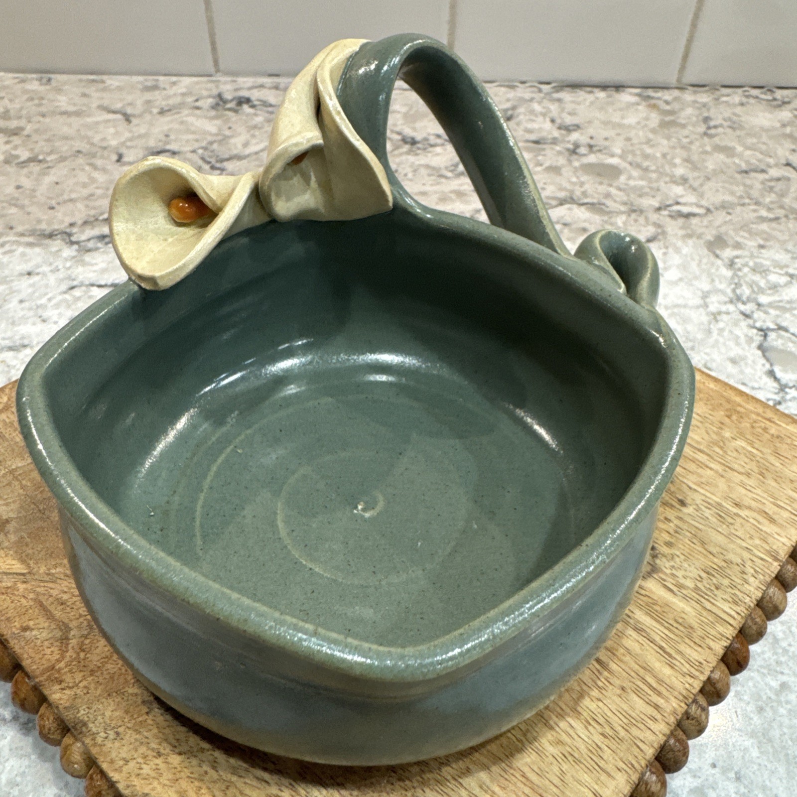 Elaine Lamb Mud Mothers Studio Pottery Bowl Applied Lilies Handle Gray Blue Tan