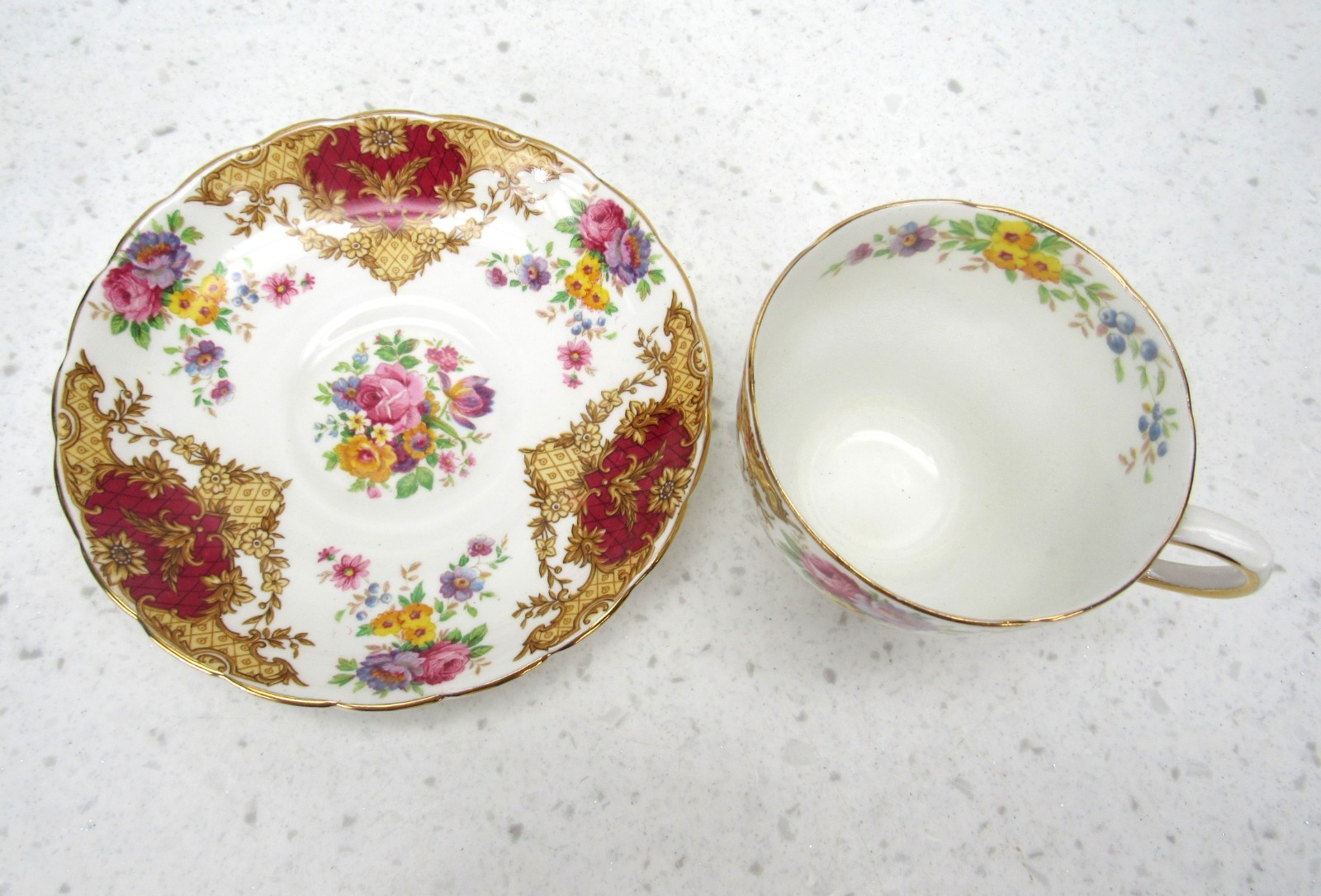 Vintage Lot of 4 Mixed Teacups Saucers Staffordshire Tuscan Victoria bone china