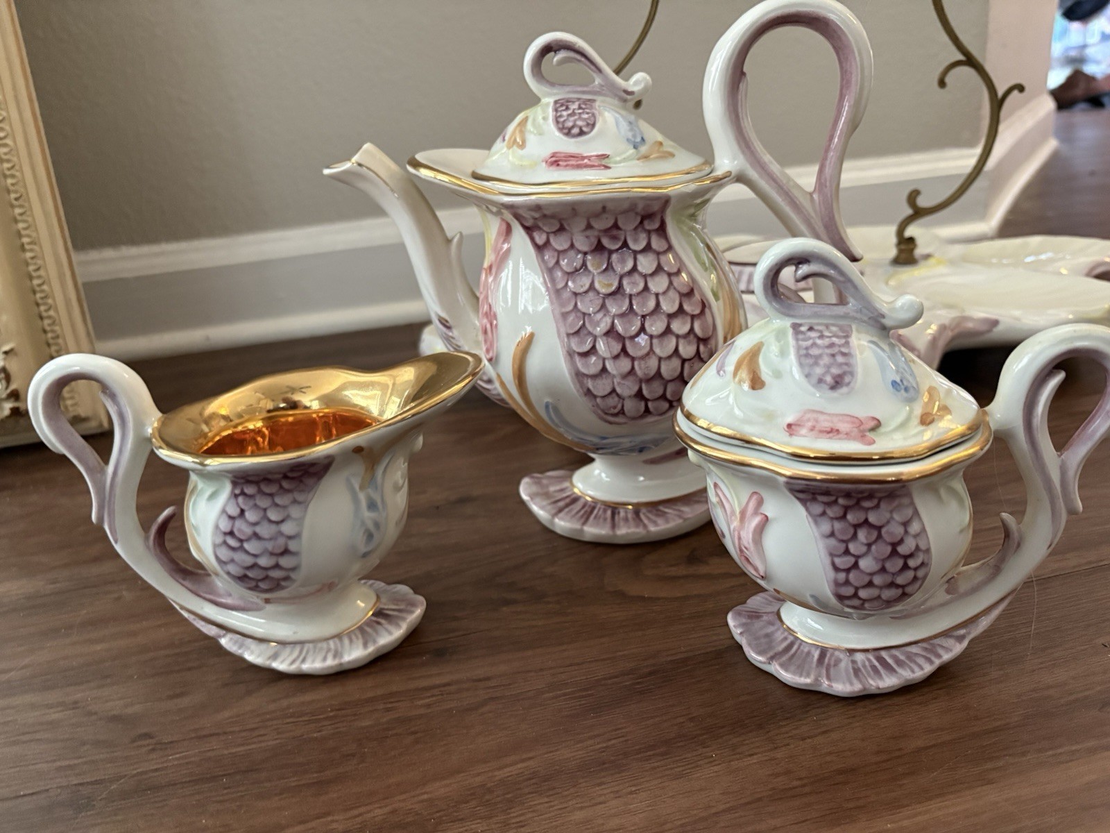 Vintage capodimonte 14 Piece Espresso Or Tea Serving Set On Stand Made In Italy