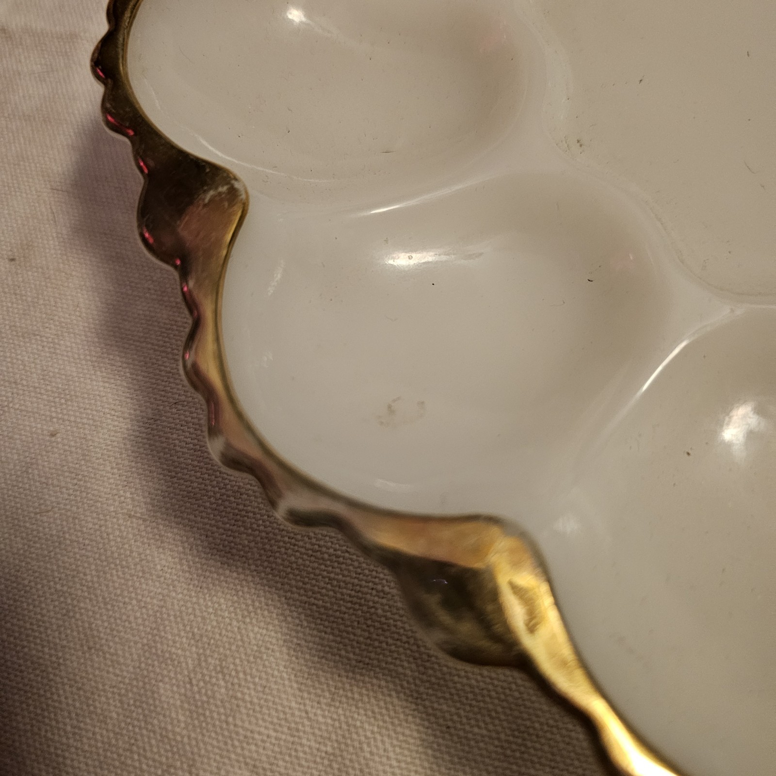 Vintage Anchor Hocking Milk Glass Deviled Egg Plate w/Gold Trim/Edging Flawed
