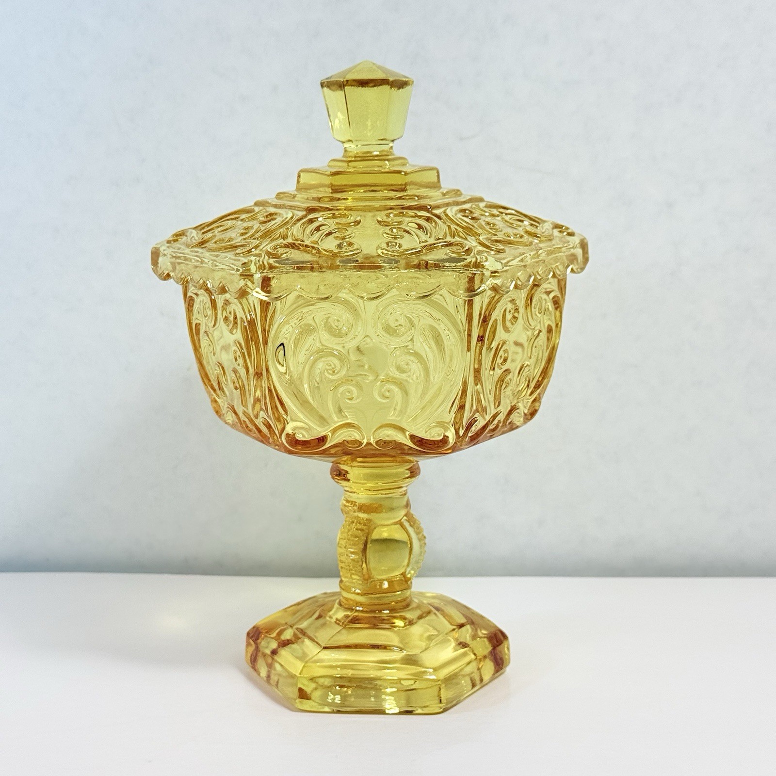 VTG Imperial Glass Atterbury Scroll Pedestal Compote Candy Dish Lid Hexagon EUC!