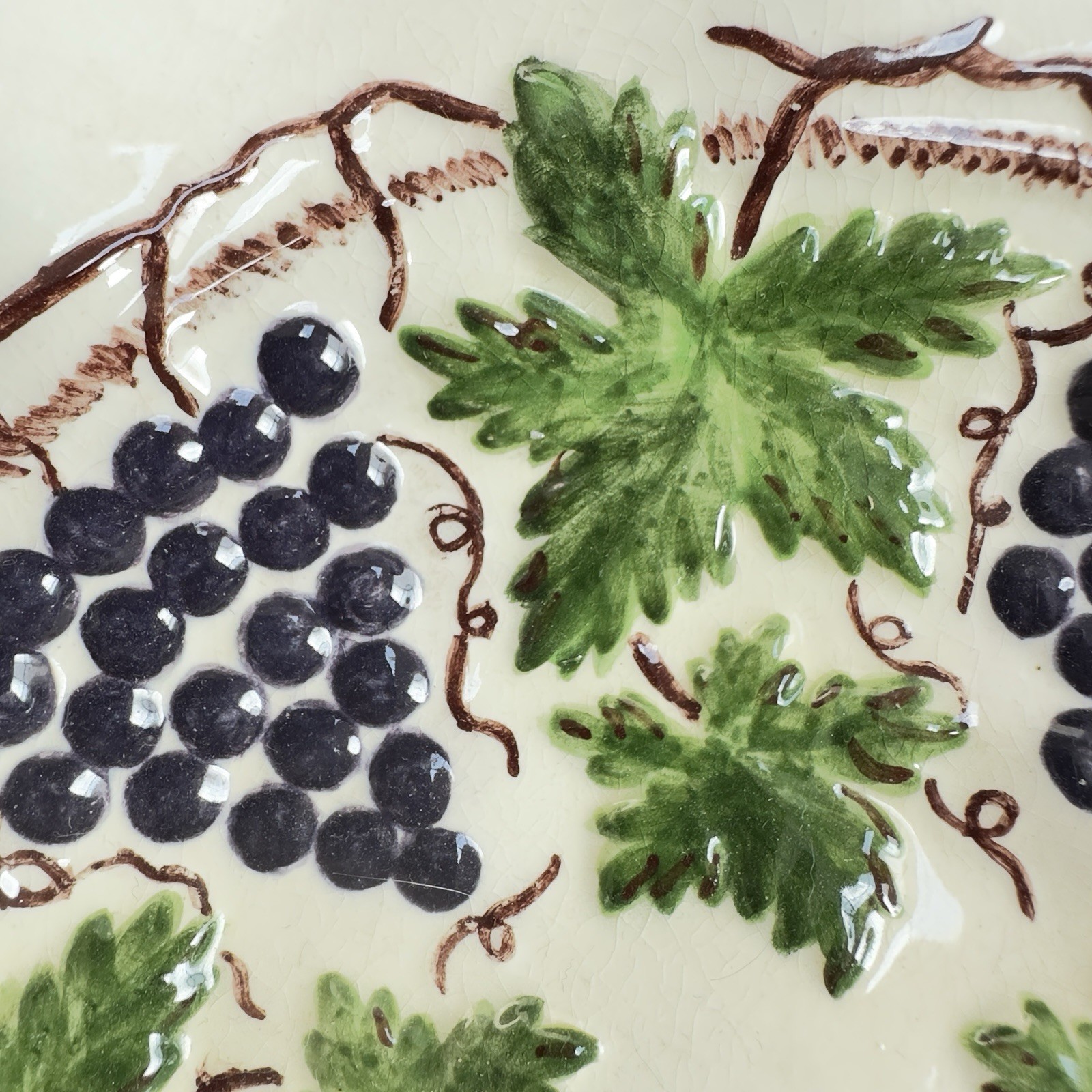 Hand Painted Ceramic Scalloped Border Gild Unique Grape Motif Collectable Dish