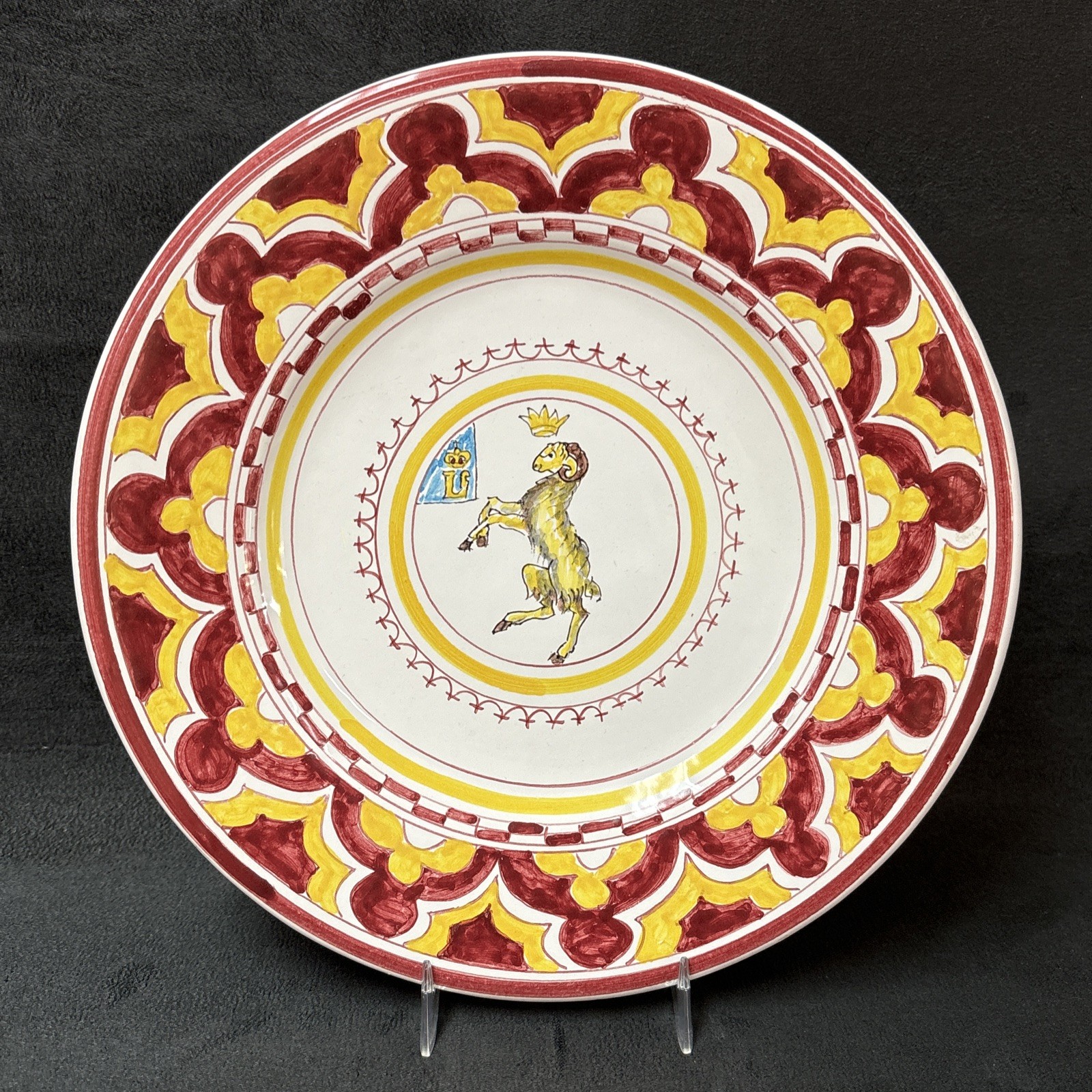 Montone Caber Siena Deruta Italy Hand Painted Ram Plate – 8 1/8 Inches
