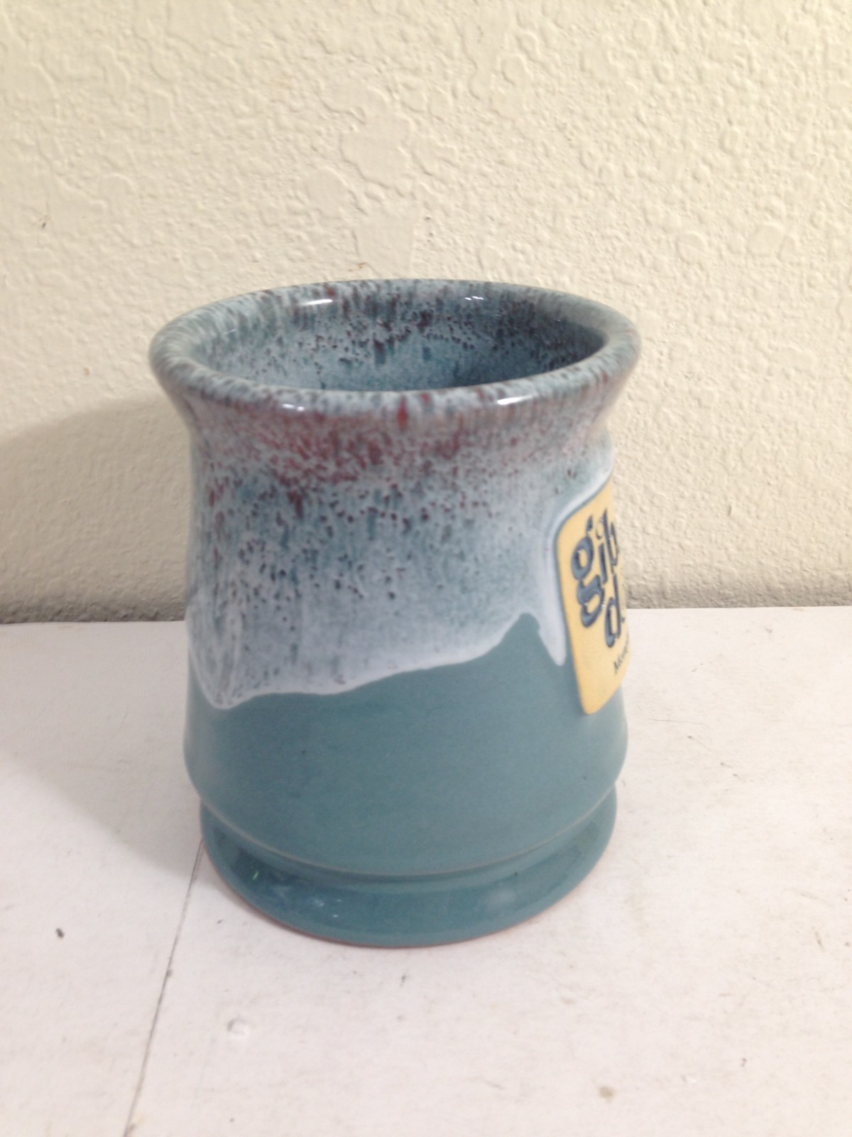 Deneen Pottery Gibson’s Donuts Memphis TN Coffee Mug 2015 Blue Lava style
