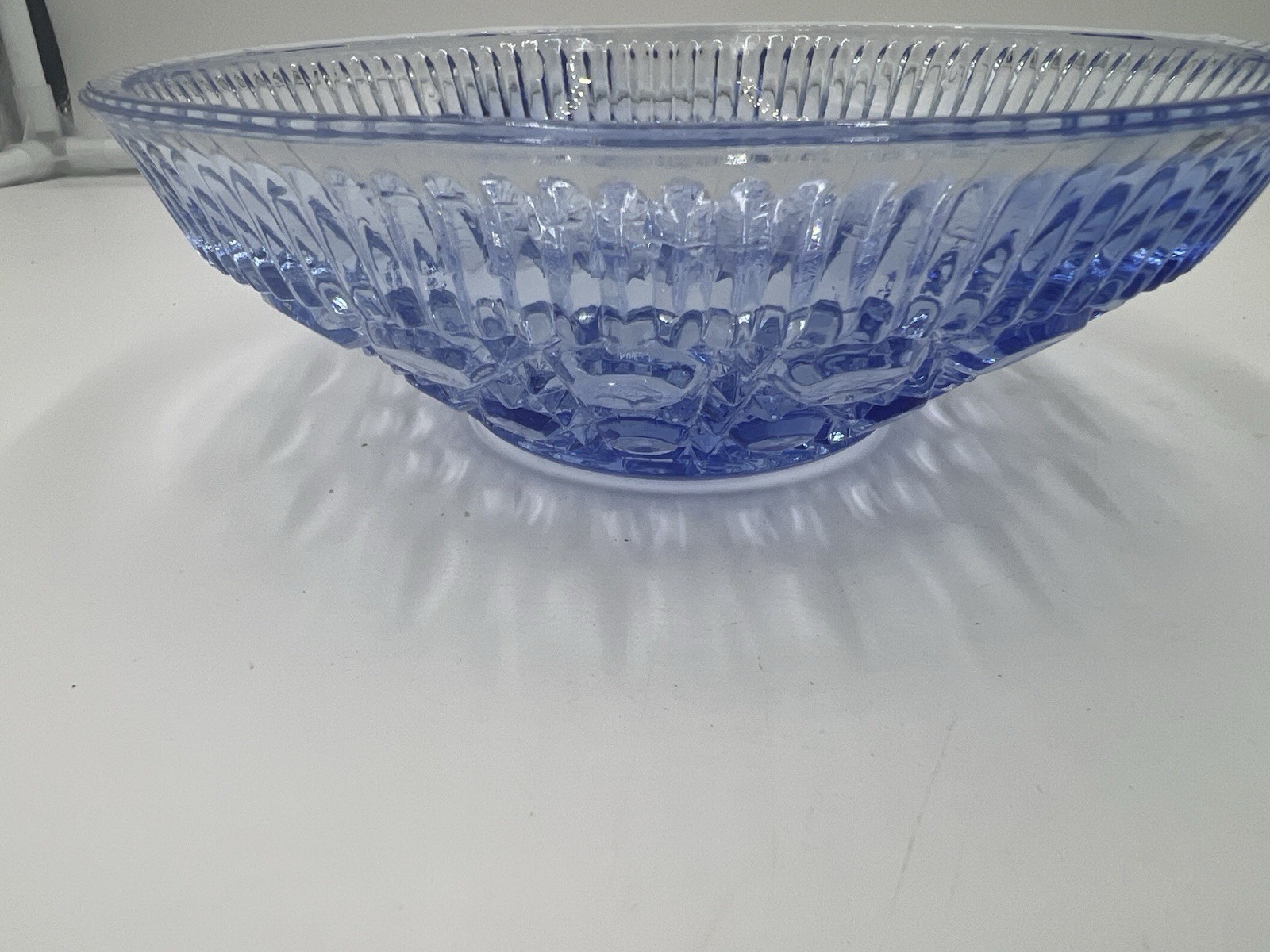 Indiana Glass 7.5 Inches Round Windsor Covered Candy Dish Blue Button Pattern