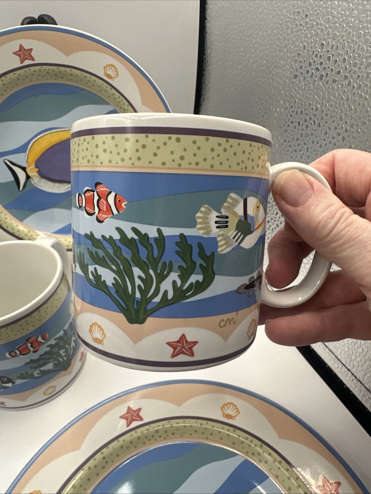 Sakura CORAL REEF Four 4 Piece Place Setting Plate ,Saucer, Mug (12 pieces)￼