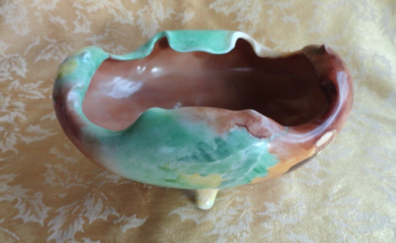 ANTIQUE ROSENTHAL R.C. BAVARIA HAND PAINTED FOOTED NUT BOWL SIGNED CA. 1891-1906