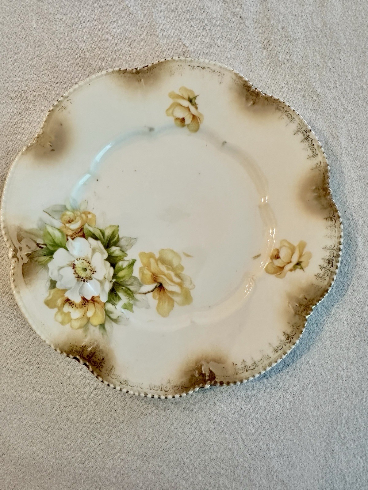 Antique R.S. Prussia Red Mark 6″ Plate Yellow Roses Gold Gilt Scalloped Edge