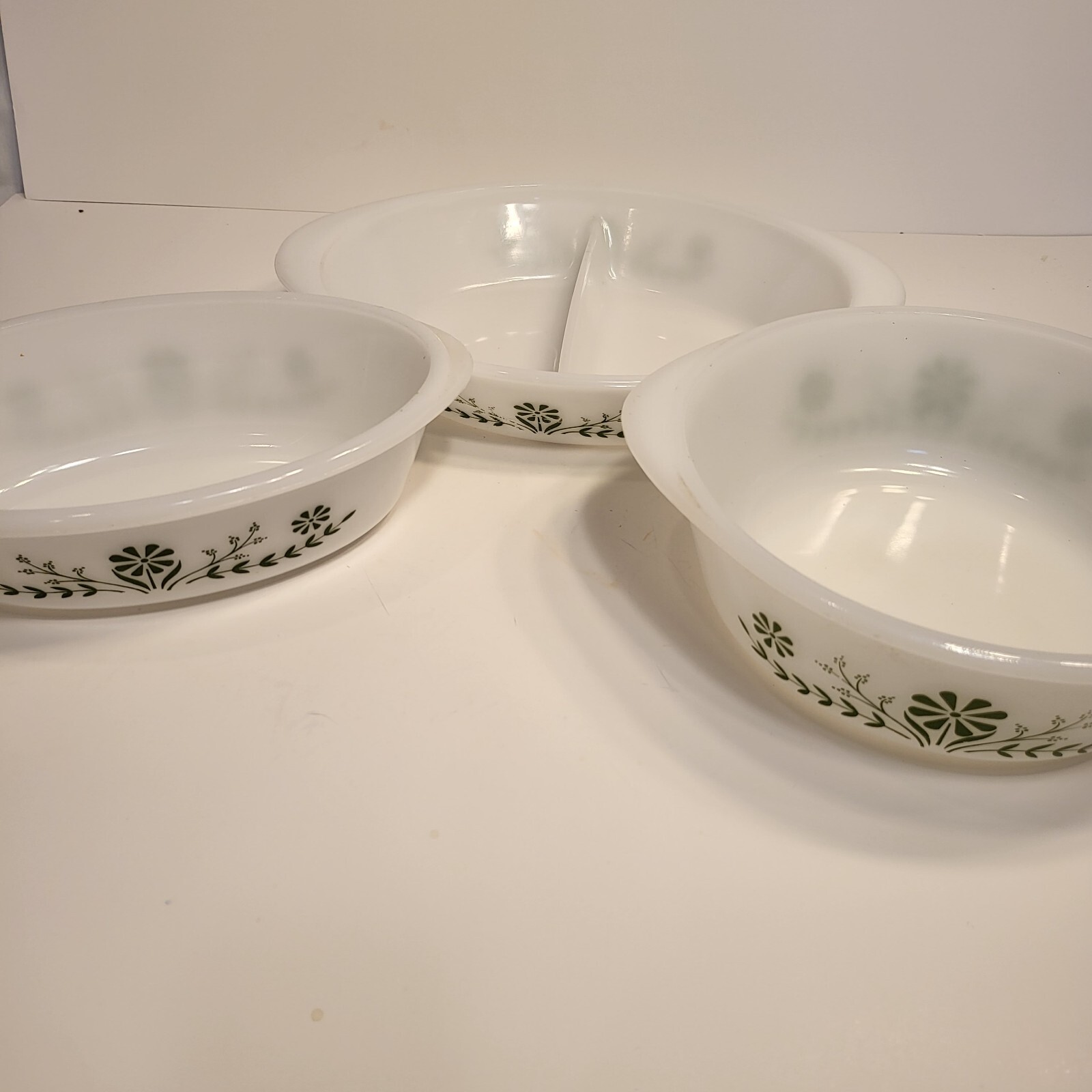 Lot 3 Glasbake Casserole Dish J235 J2066 J2352 1 QT , 1 1/2 QT Green Daisy Milk