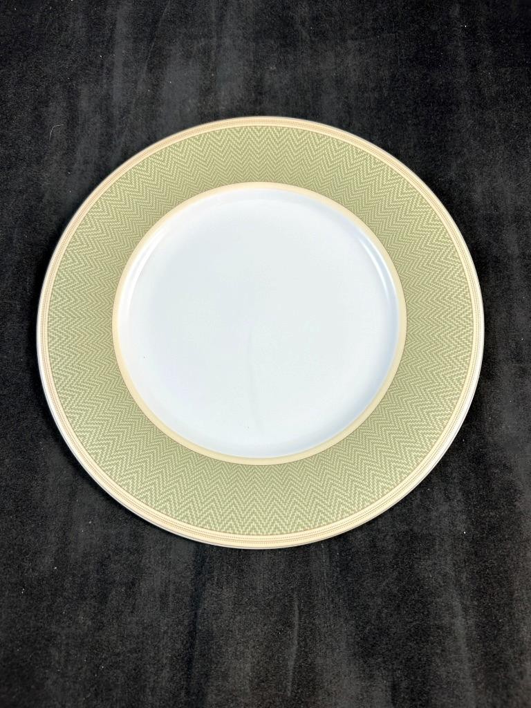 Waterford China Hunt Valley Herringbone Four Piece Place Setting