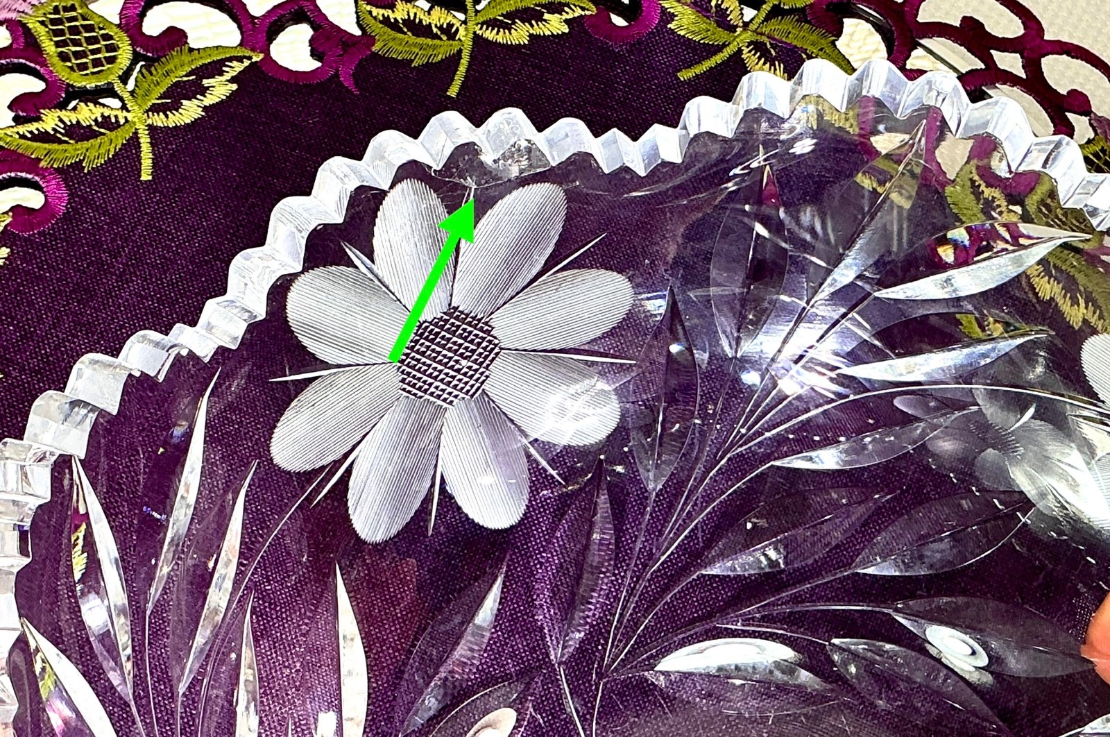 American Brilliant Cut Glass Crystal 9″ Large Heavy Centerpiece Bowl Antique