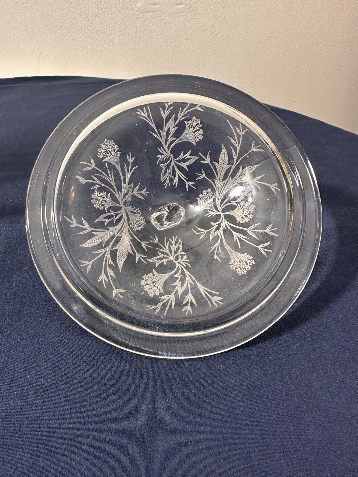 Vintage Fostoria Etched Heather Footed Candy Dish With Lid 6”