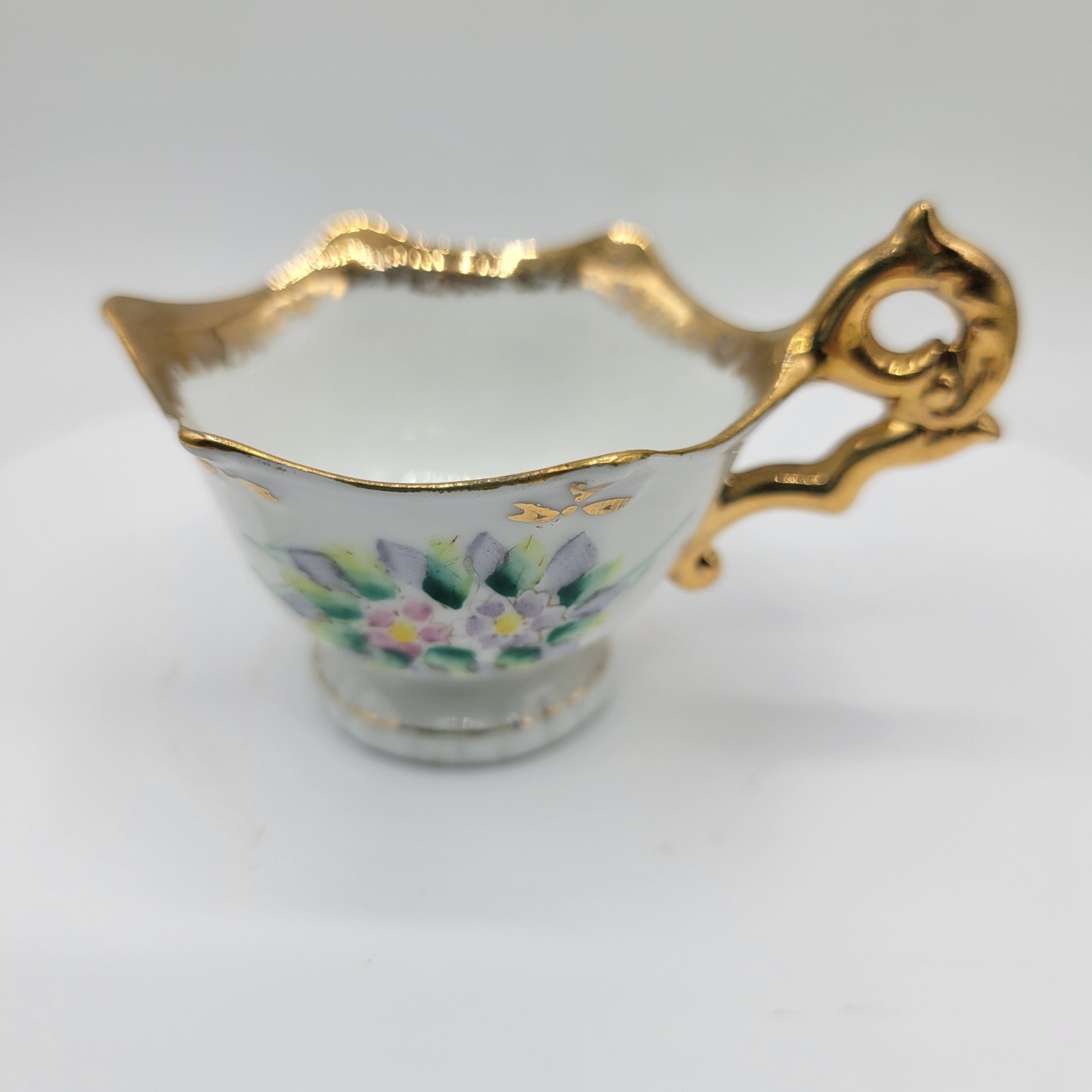 Vintage Made in Occupied Japan Porcelain Tea Cup & Saucer Flowers & 24KGold Trim