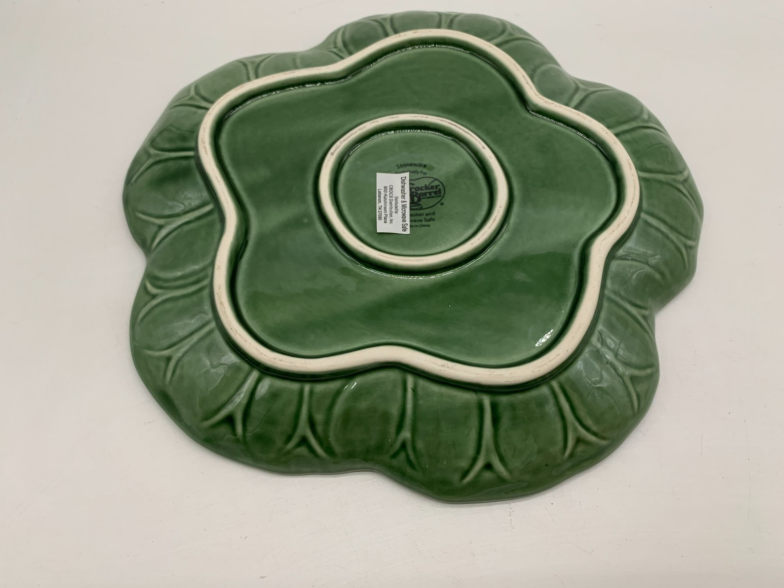 Cracker Barrel Ceramic 10in Cabbage Leaf Plate AA02B23030