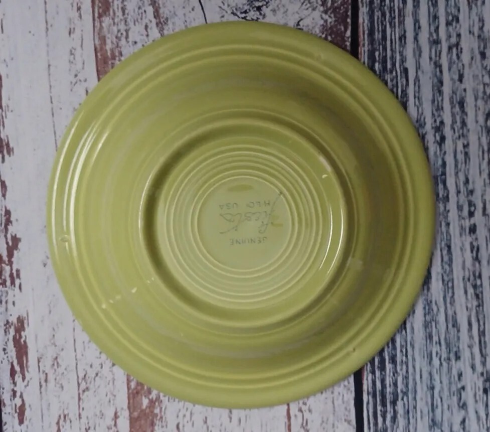 VINTAGE HLC FIESTA 8- 1/2″ RIMMED SOUP/DEEP PLATE 1950-1959 CHARTREUSE EUC