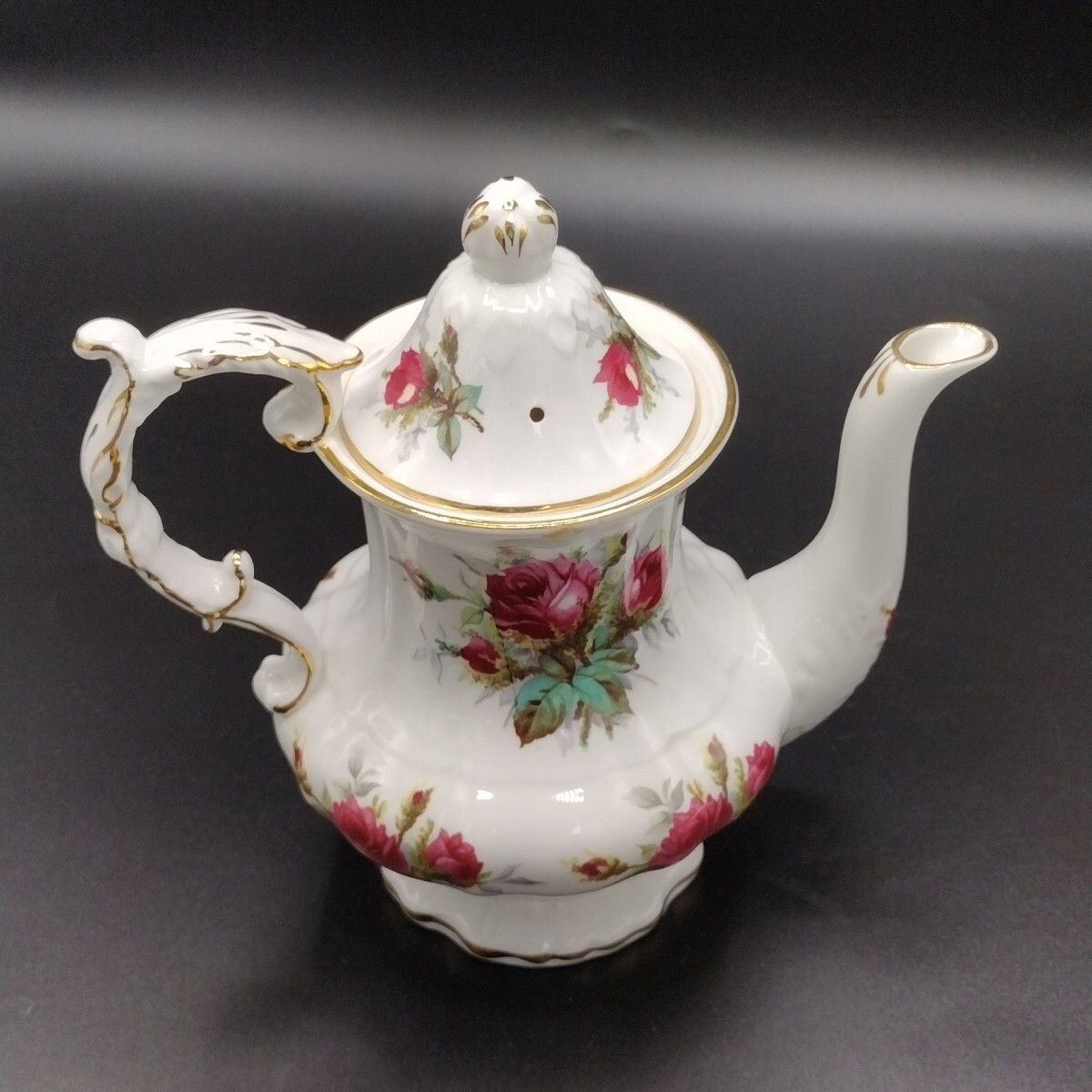 VTG Hammersley Bone China Grand Mother’s Rose Coffee Pot & 2 Flat Cups Gold Trim