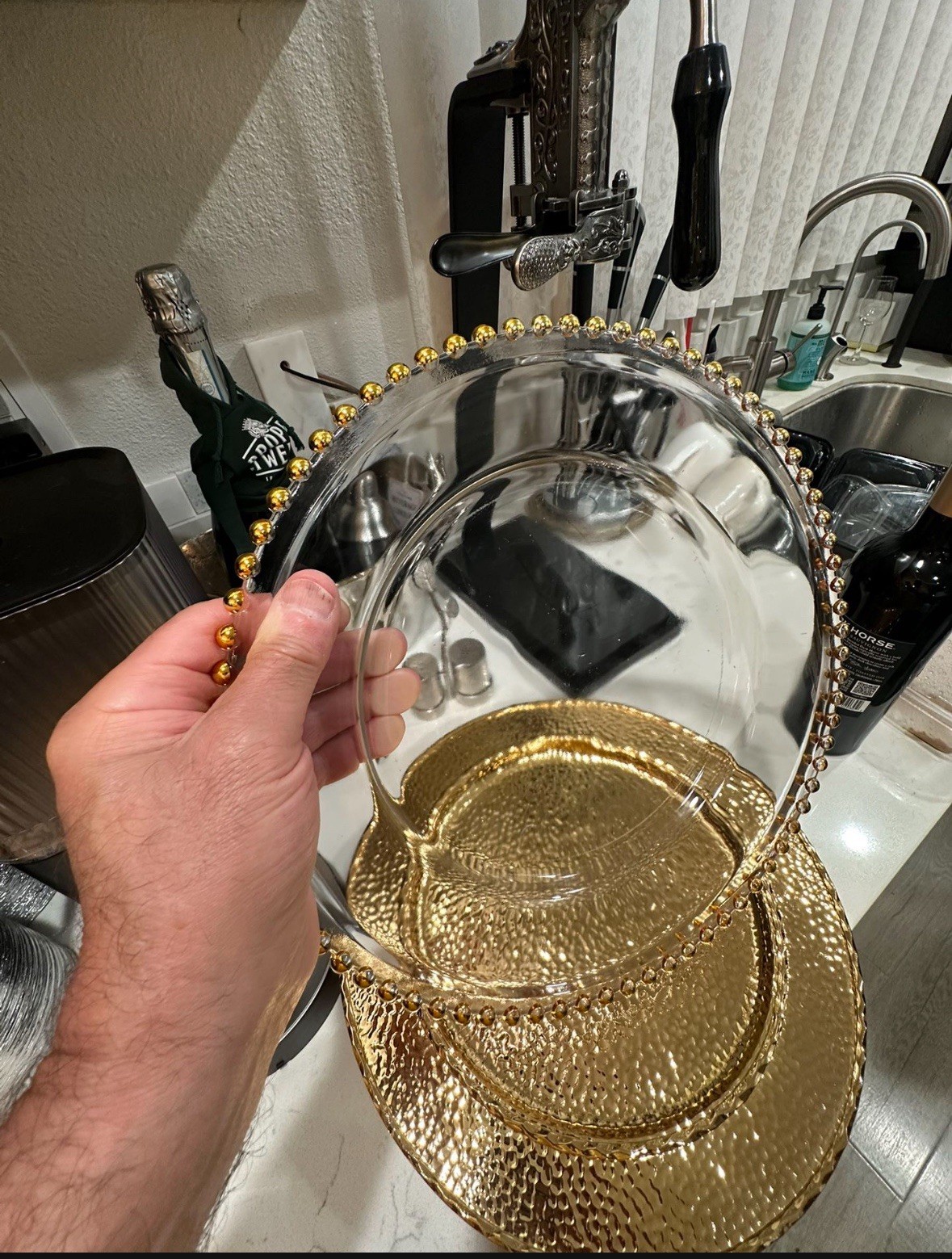 Luxory Glass and Gold Kitchen and Dining Plates. 13 Inch Diameter . 12 Set