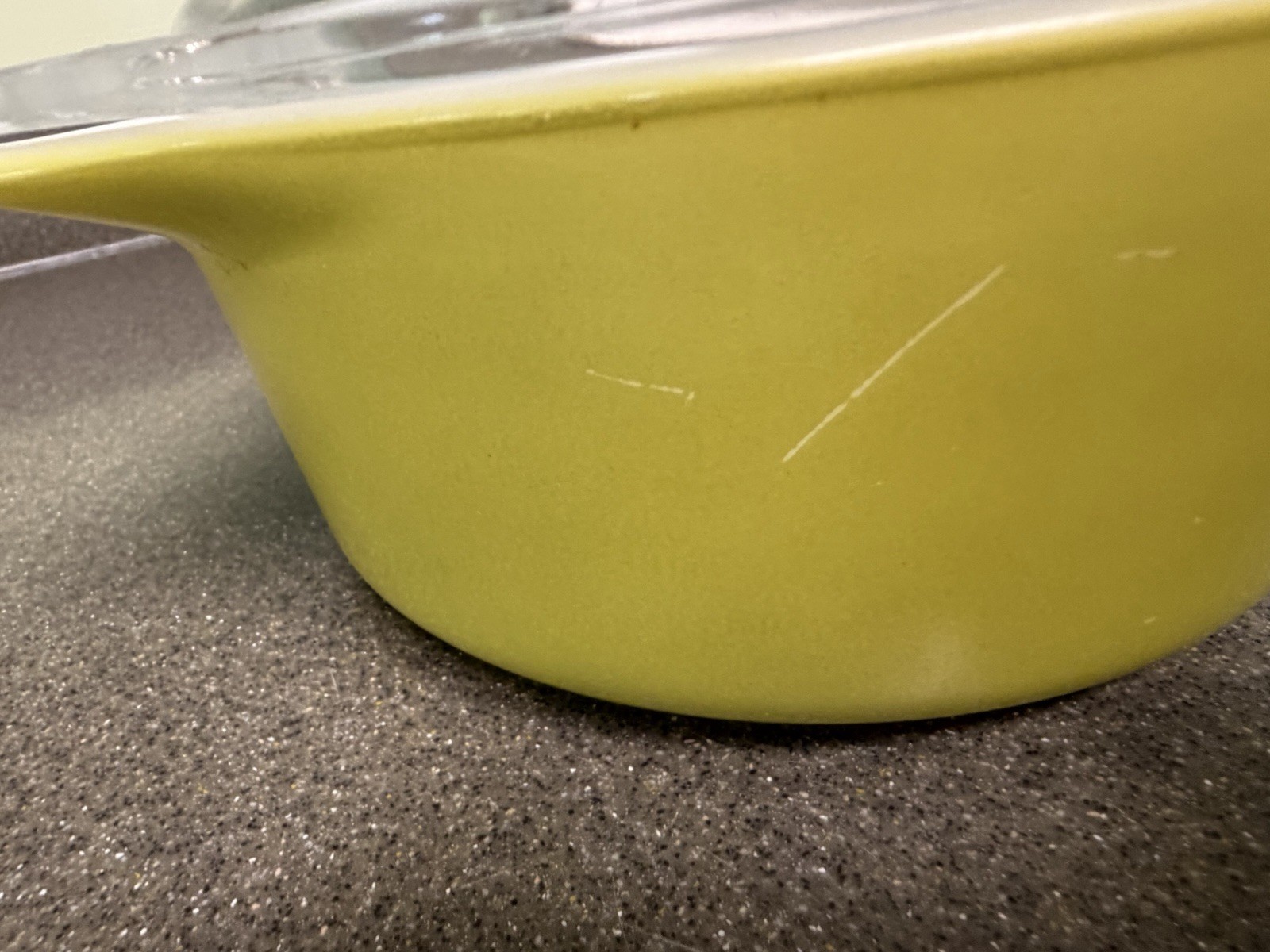 Vintage Pyrex Green #472 One Pint Casserole Dish with Glass Lid