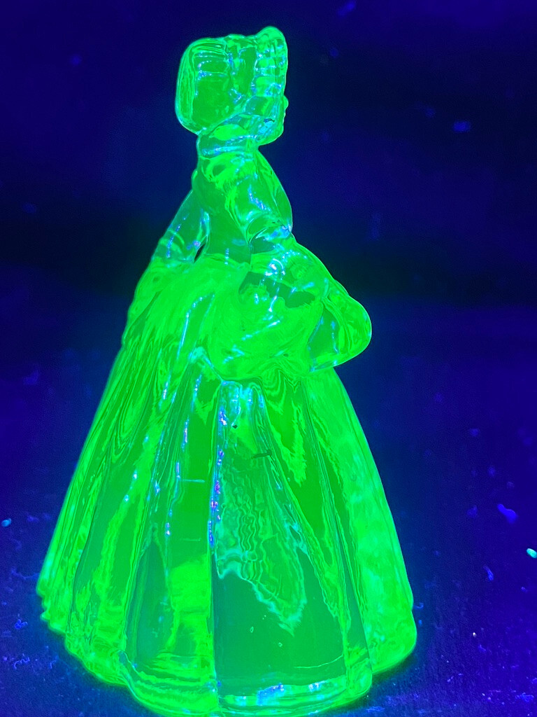 Green Vaseline uranium glass girl doll candy container woman Elizabeth Blue glow