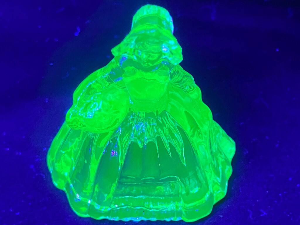 Green Vaseline uranium glass girl doll candy container woman Elizabeth Blue glow
