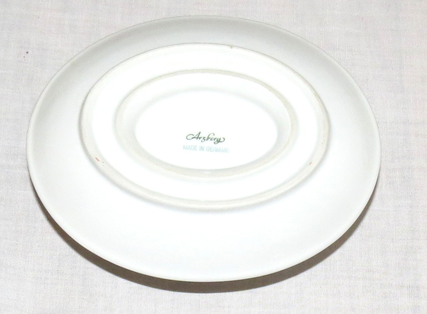 Arzberg White Gravy Boat Shape 2025 – 7 x 5.3/4 x 3 inches