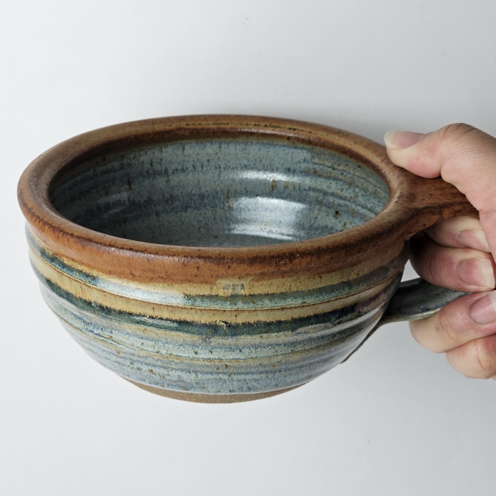Signed Studio Art Pottery Green Brown Drip Glaze Coffee Ceramic Soup Mug 18oz