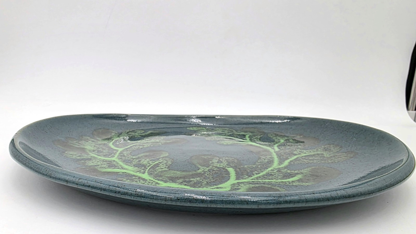 Glidden Marine Fantasia Platter Blue Green Hand Decorated MCM Artware VTG #431